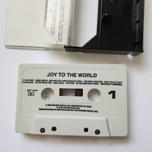 Joy To The World Cassette Tape Christmas Songs 1989 CBS Records - Picture 5 of 5